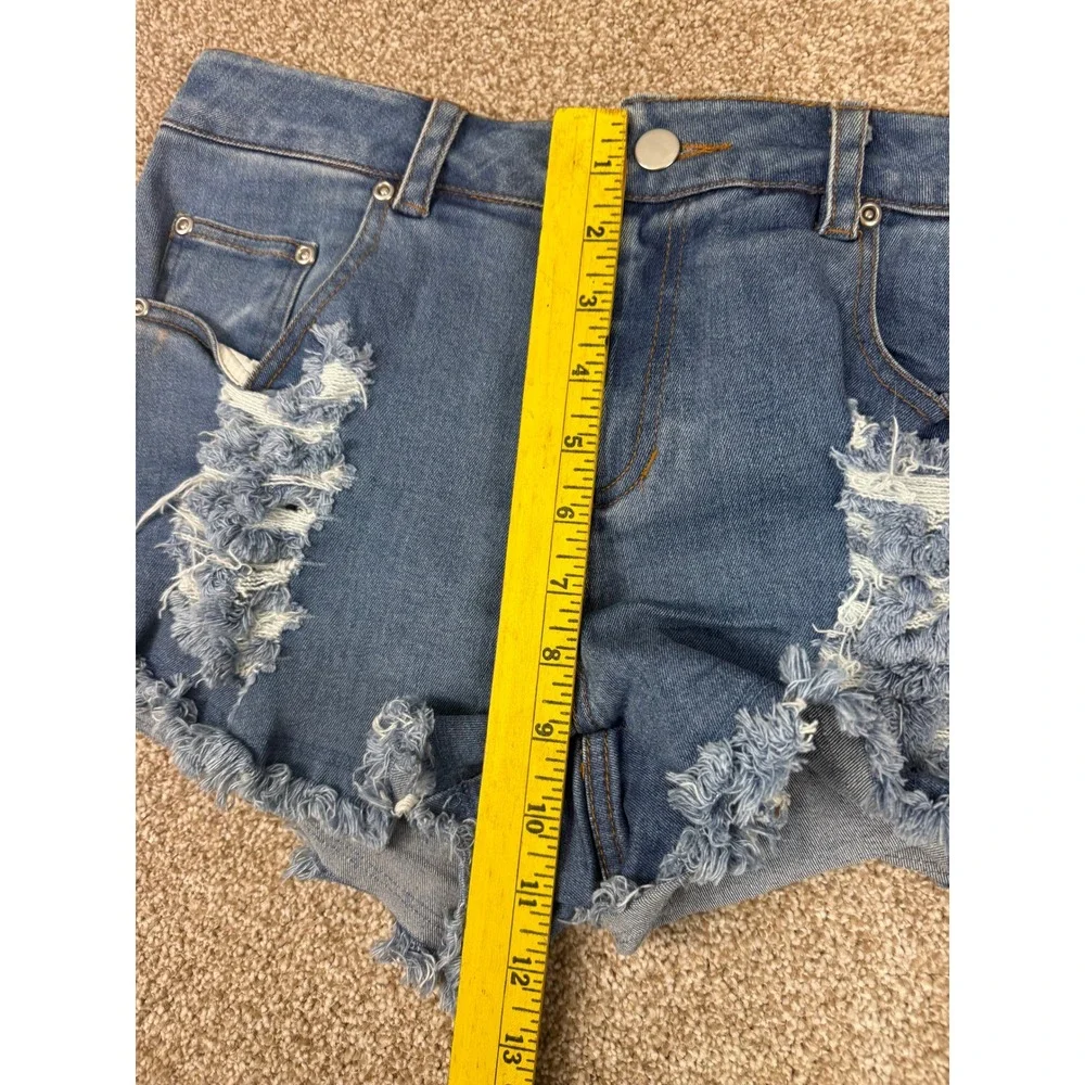 Sugar + Lip2 Womens Distressed‎ Denim Shorts Medium Wash Blue Frayed Hem Size M